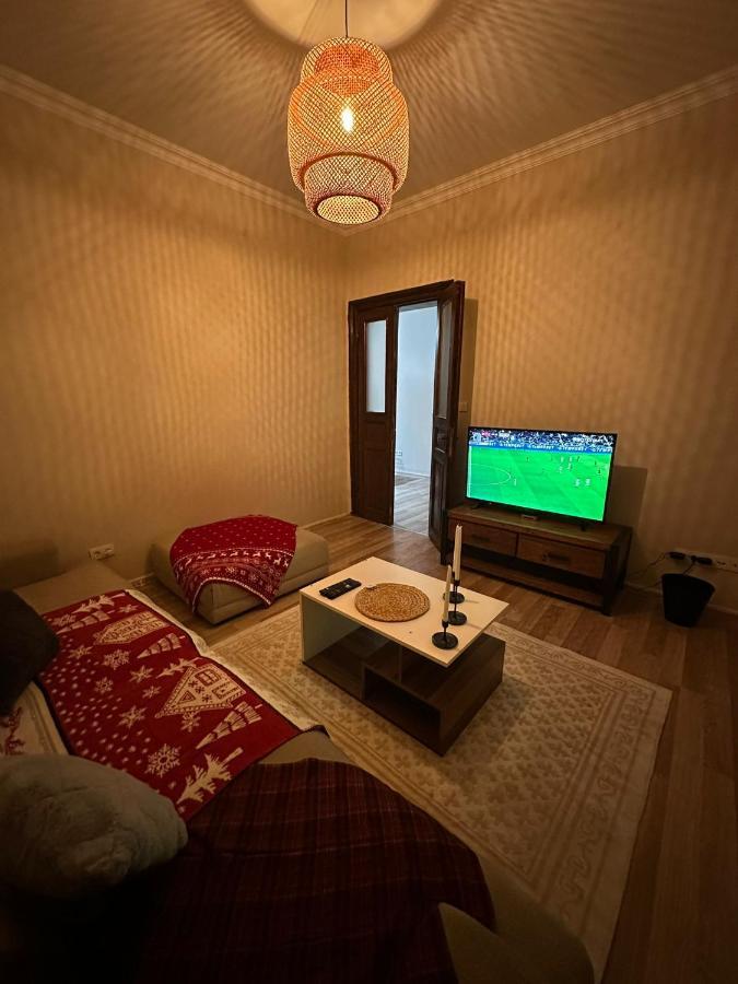 Sweet Family Apartment