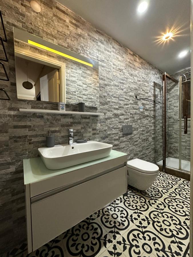 Sweet Family Apartment